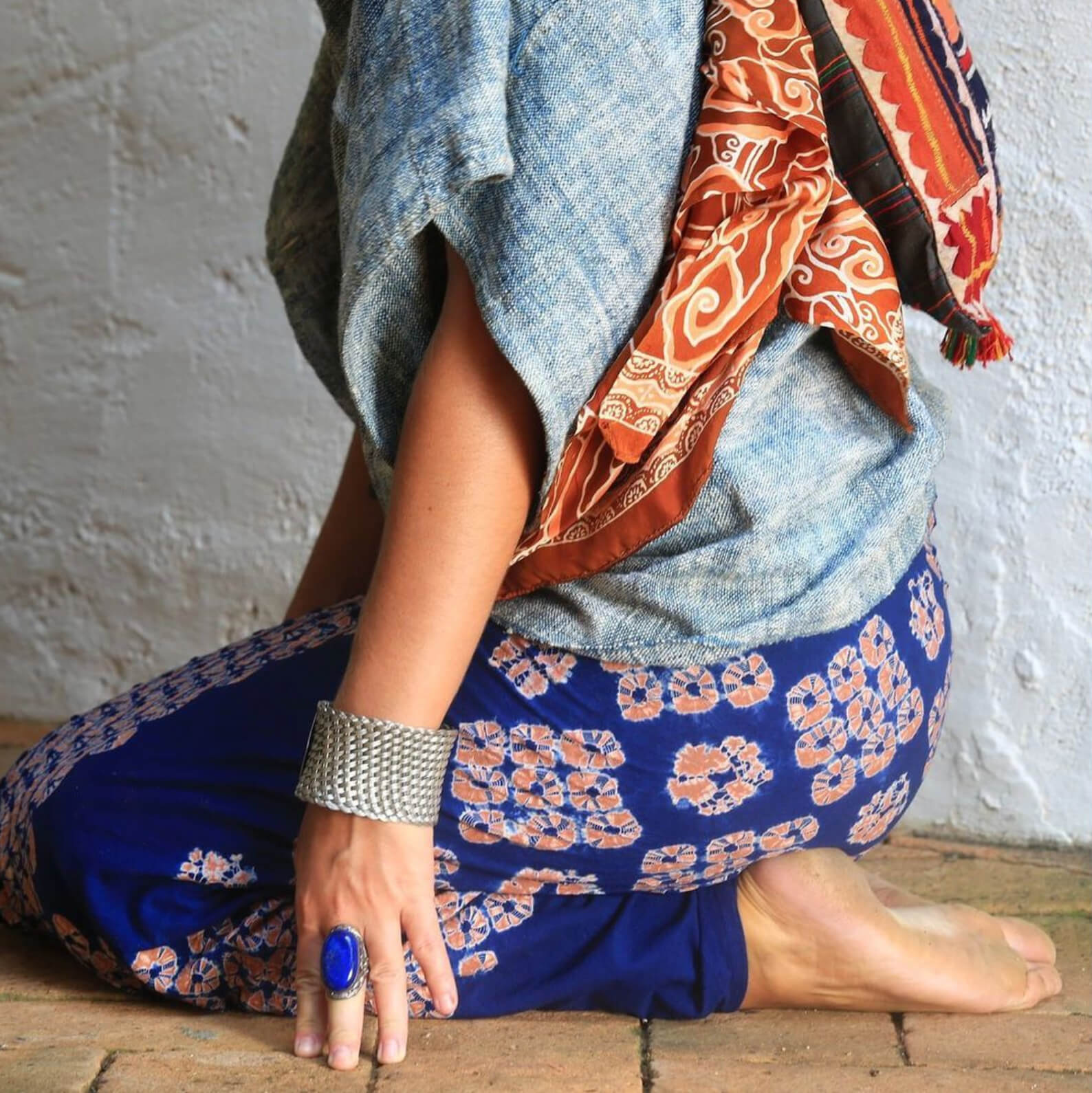 Behind the work of every artisan lies a story, a breathing quality that brings age-old artistry to life. Oftentimes, knowledge and techniques passed down through generations are unique to specific regions and peoples – the essence of tradition that doesn’t only reflect true personality, but also a way of life.