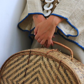 Oval rattan luggage - L