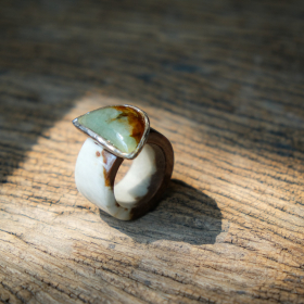 Jadeite and silver ring