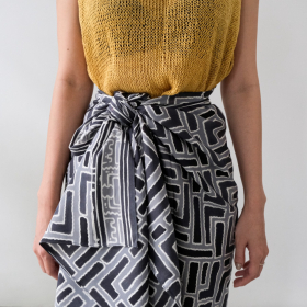 Batik sarong, black & grey